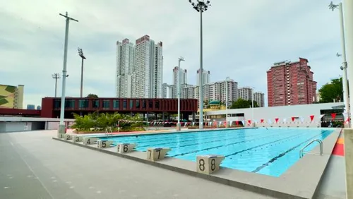 Pool at Tiong Bahru Swimming Complex